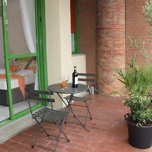 https://terrazze-fiorite.italymilanhotels.net