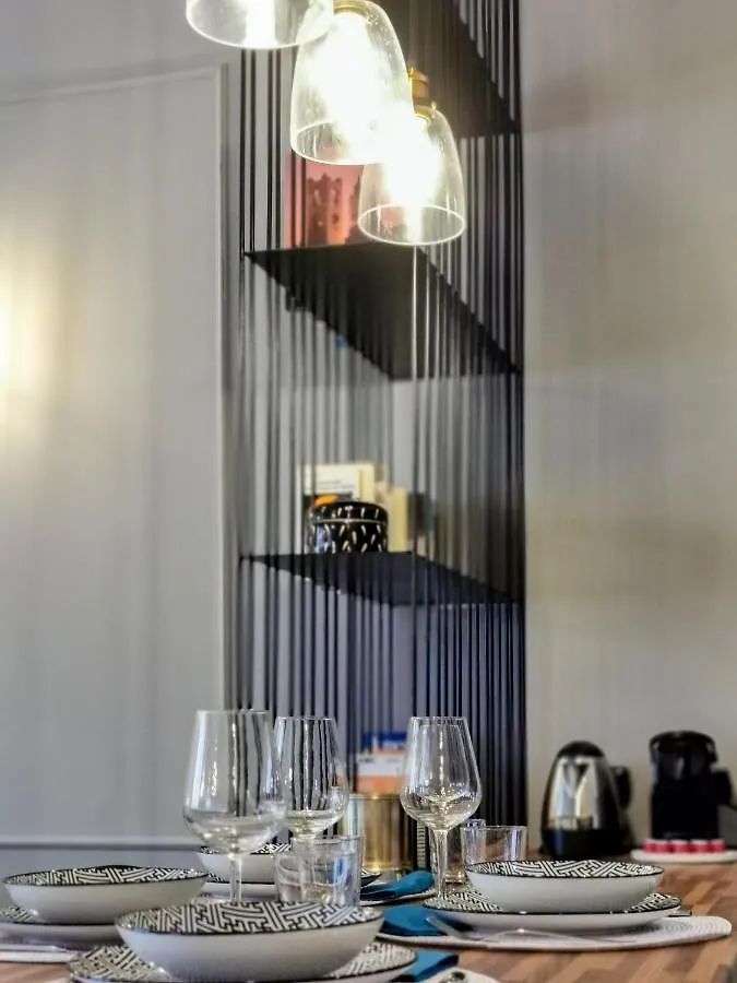 Chiclife - Florentin Downtown Apartment Bergamo 0*,  Italy
